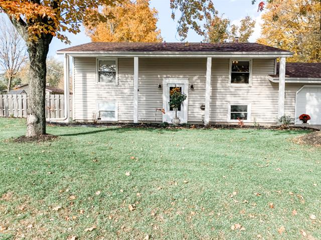front view picture of 1315 W Glenlord Road, Saint Joseph, MI. 49085