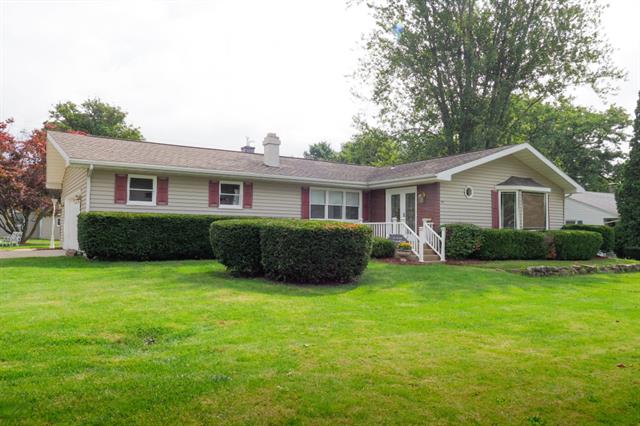 front view picture of 200 Pioneer Avenue, Sturgis, MI. 49091