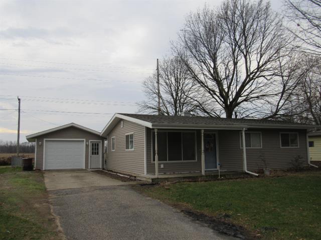 front view picture of 17083 Lovers Lane, Three Rivers, MI. 49093