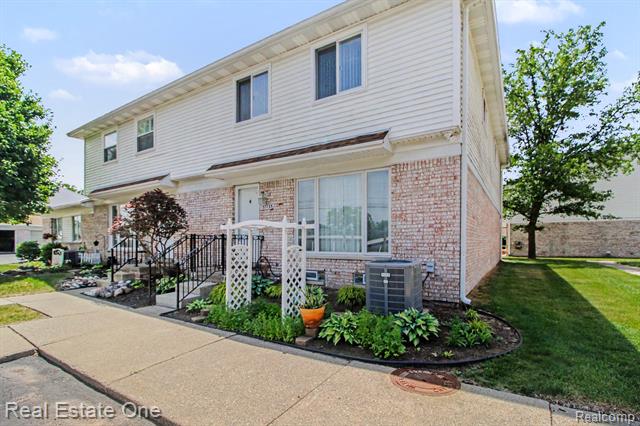 front view picture of 37735 N Colonial Drive, Westland, MI. 48185