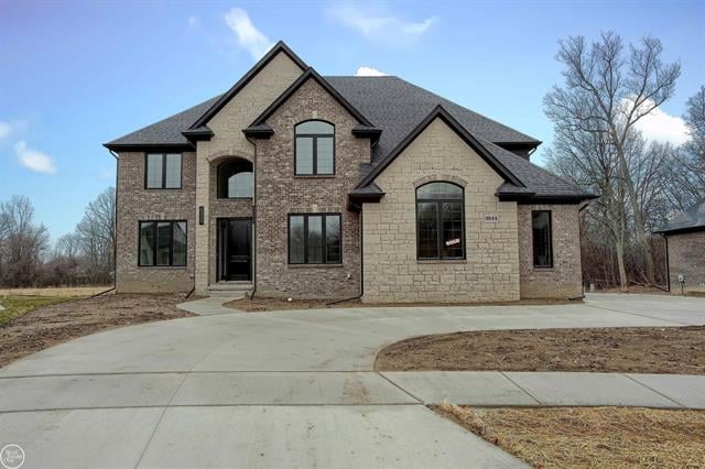 front view picture of 51629 Forster Lane #4, Shelby Township, MI. 48316