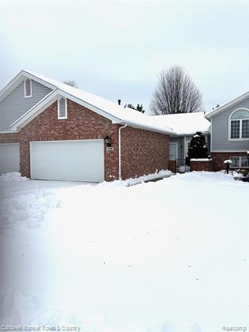 front view picture of 6320 Squire Lake Drive, Flushing, MI. 48433