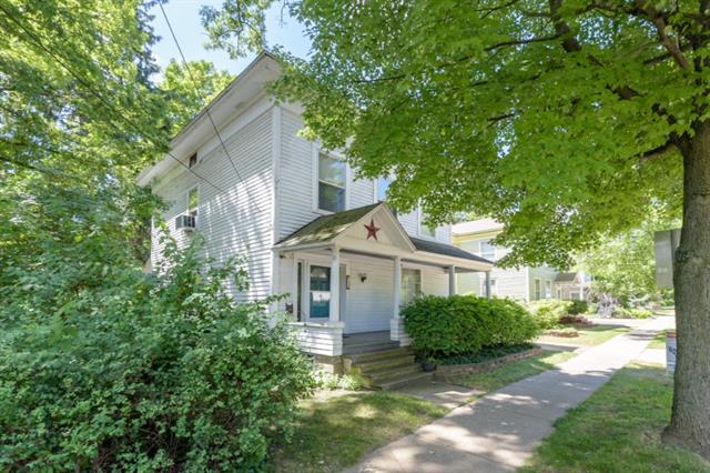 front view picture of 325 Monroe Street, Allegan, MI. 49010