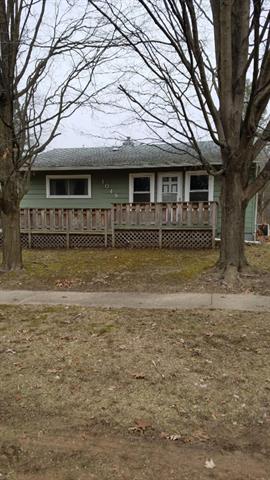 front view picture of 1049 Darwood Avenue, Kalamazoo, MI. 49004