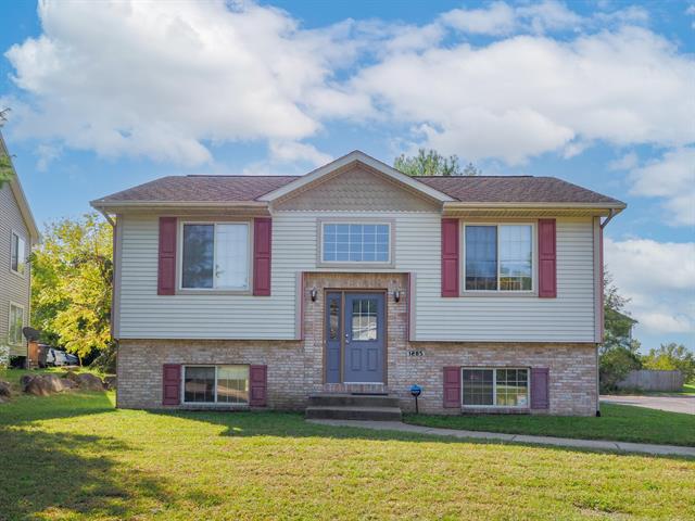 front view picture of 1285 Red Pine Way, Kalamazoo, MI. 49006