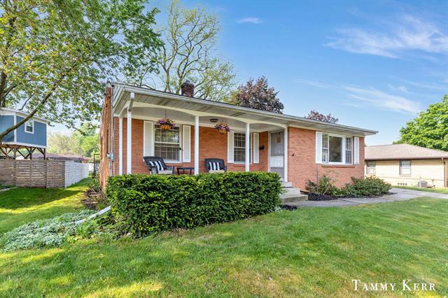 front view picture of 3820 Omaha Street Sw, Grandville, MI. 49418