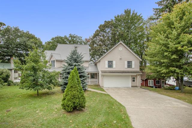 front view picture of 535 N 72Nd Avenue, Hart, MI. 49420