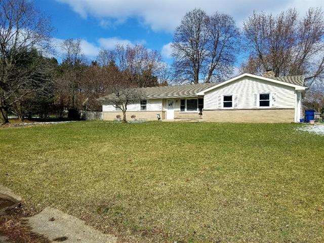 front view picture of 6083 Woodlea Drive, Kalamazoo, MI. 49048