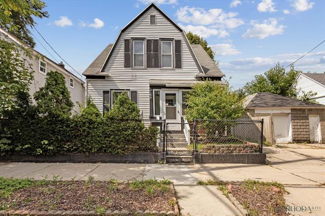 front view picture of 509 Diamond Avenue Se, Grand Rapids, MI. 49506