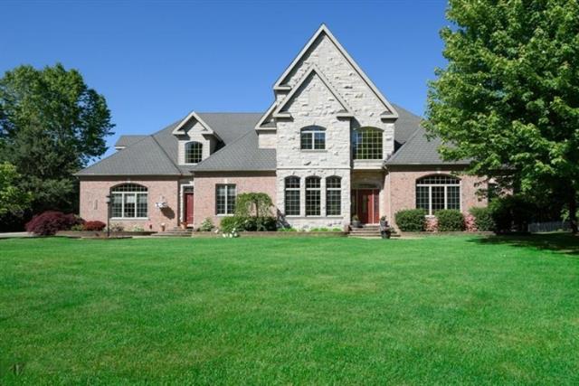 front view picture of 2626 Heritage Way, Stevensville, MI. 49127