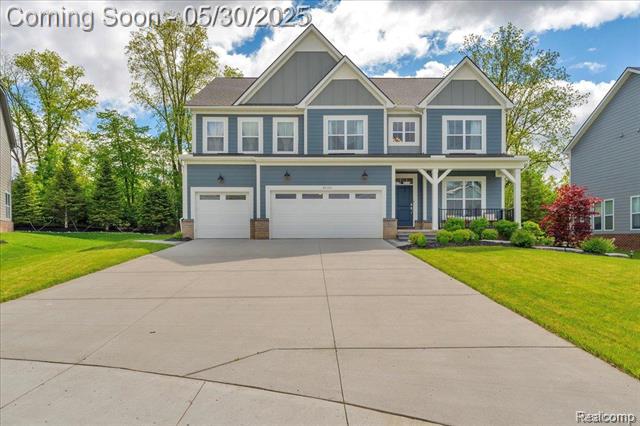 front view picture of 24324 Oak Ridge Boulevard, South Lyon, MI. 48178