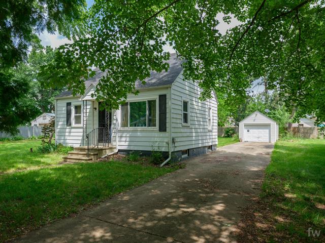 front view picture of 223 Ruth Street, Portage, MI. 49002
