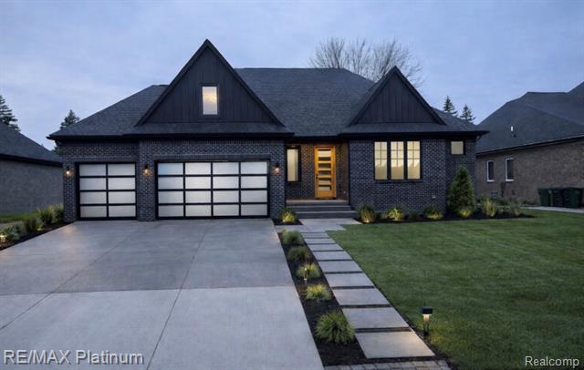 front view picture of 52921 Royal Park Ave, Utica, MI. 48315