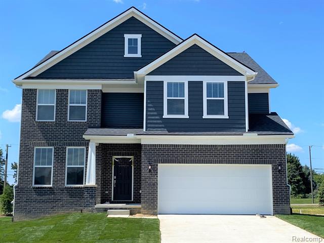 front view picture of 2785 Tulip Way, Commerce Township, MI. 48382