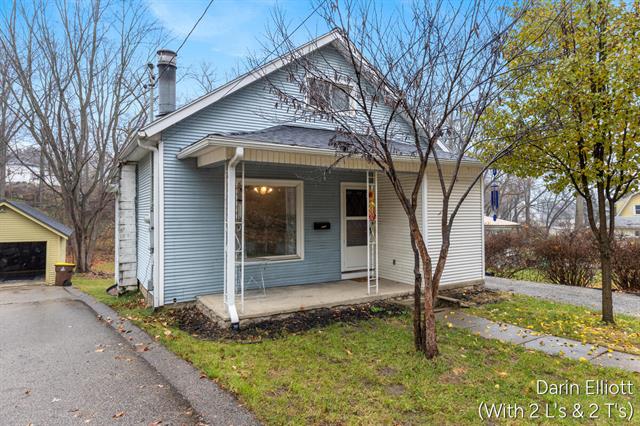 front view picture of 240 Yeomans Street, Ionia, MI. 48846