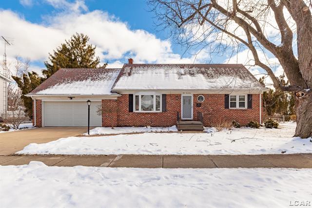 front view picture of 517 S Scott, Adrian, MI. 49221