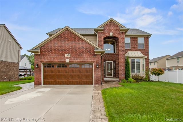 front view picture of 23470 Legacy Blvd, Macomb, MI. 48042
