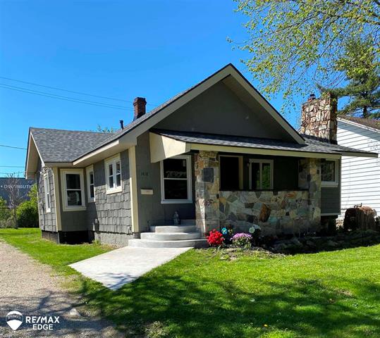 front view picture of 1418 Sunnyside Avenue, Flint, MI. 48503
