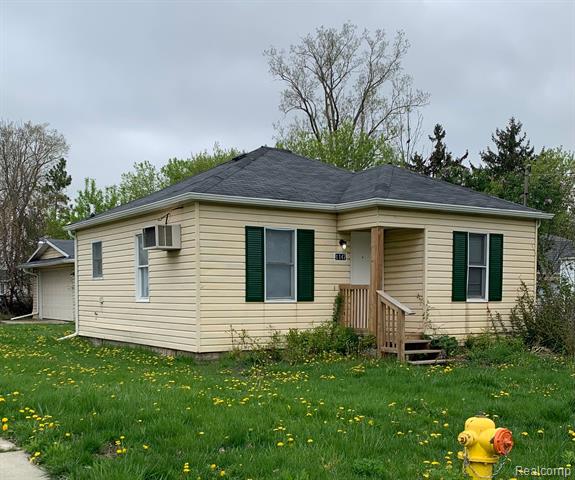 front view picture of 1147 Norton St, Burton, MI. 48529