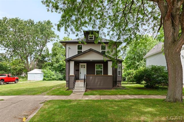 front view picture of 138 E Robinson Street, Jackson, MI. 49203