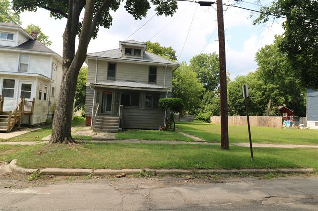 front view picture of 1014 Woodbridge Street, Jackson, MI. 49203