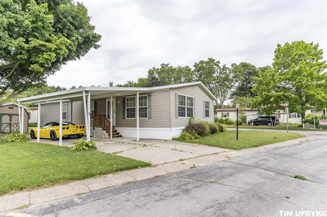front view picture of 1153 W Glenlord  #6, Saint Joseph, MI. 49085