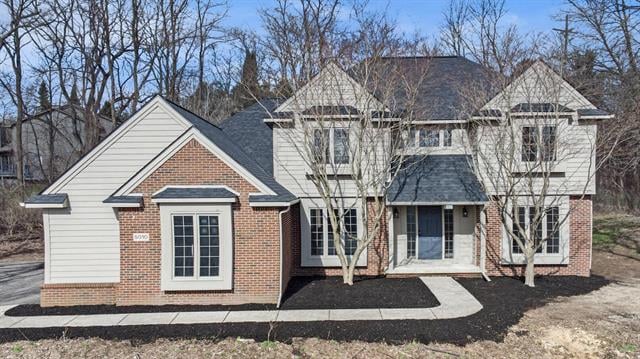 front view picture of 5010 Walnut Hills Drive, Brighton, MI. 48116