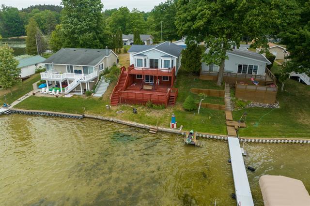 front view picture of 14134 90Th Avenue, Mecosta, MI. 49332