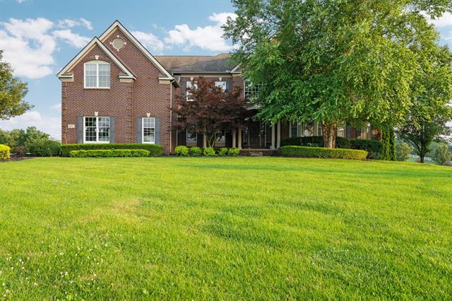 front view picture of 931 Northern Dancer Drive, Saline, MI. 48176