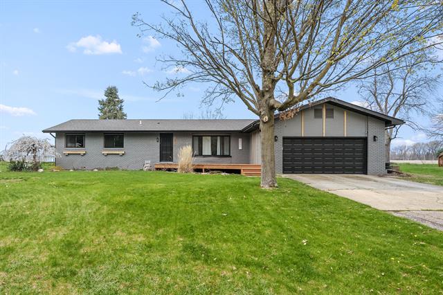 front view picture of 16406 Prairie Brook, Schoolcraft, MI. 49087
