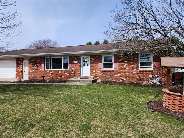front view picture of 138 Holiday Drive, Ionia, MI. 48846