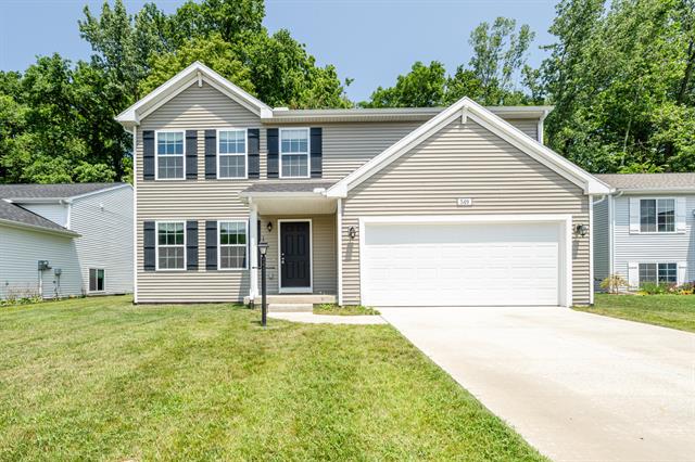 front view picture of 549 N Cygnet Lake Drive, Benton Harbor, MI. 49022