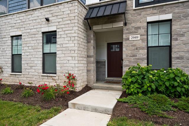 front view picture of 2949 Aughton Road, Ann Arbor, MI. 48105