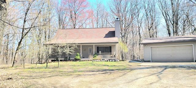 front view picture of 4714 N Lincoln Road, Ludington, MI. 49431