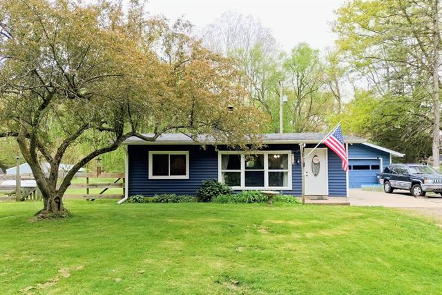 front view picture of 6921 N 37Th Street, Richland, MI. 49083
