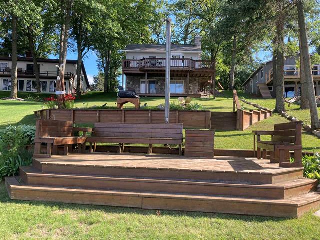 front view picture of 1617 S Ogemaw Trail, West Branch, MI. 48661