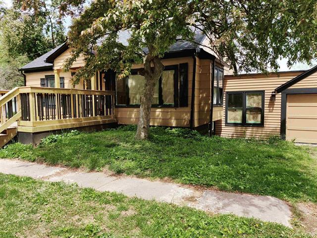 front view picture of 356 S Monroe, Blissfield, MI. 49228
