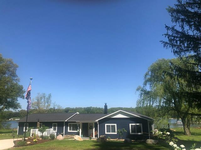 front view picture of 30994 Us 12, Sturgis, MI. 49091