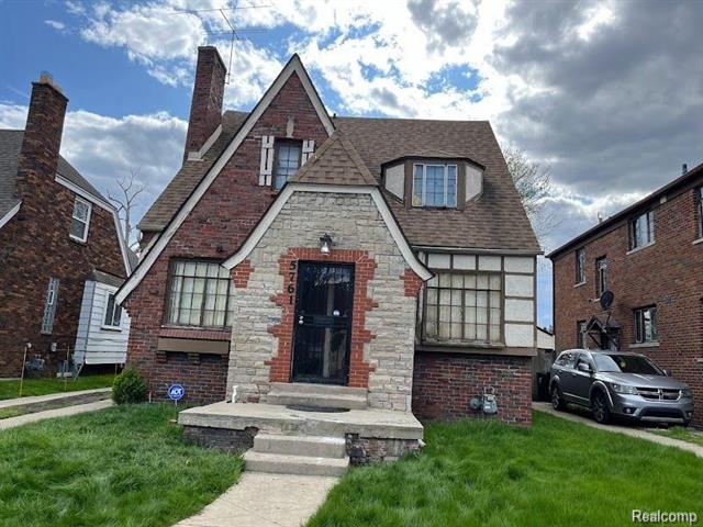 front view picture of 5761 Devonshire Road, Detroit, MI. 48224