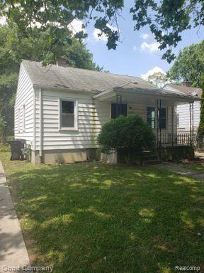 front view picture of 8627 Stout Street, Detroit, MI. 48228