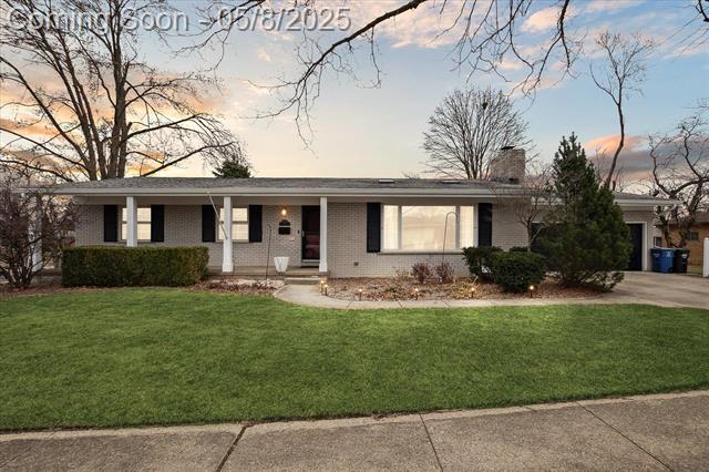 front view picture of 1705 Barrington, Ann Arbor, MI. 48103