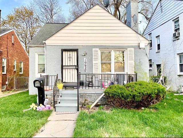 front view picture of 10620 Mckinney Street, Detroit, MI. 48224