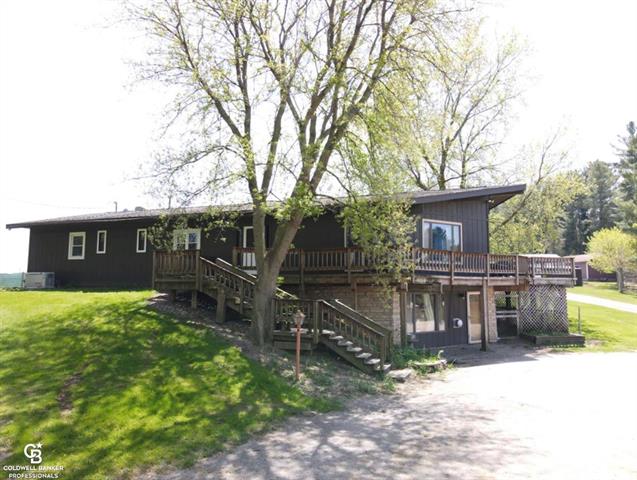 front view picture of 6572 Burns Line Rd, Lexington, MI. 48450