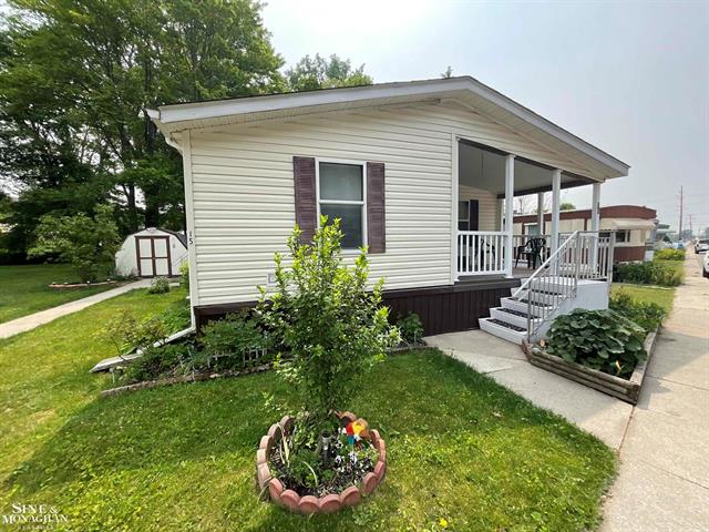 front view picture of 3812 Pointe Tremble Lot 15, Algonac, MI. 48001