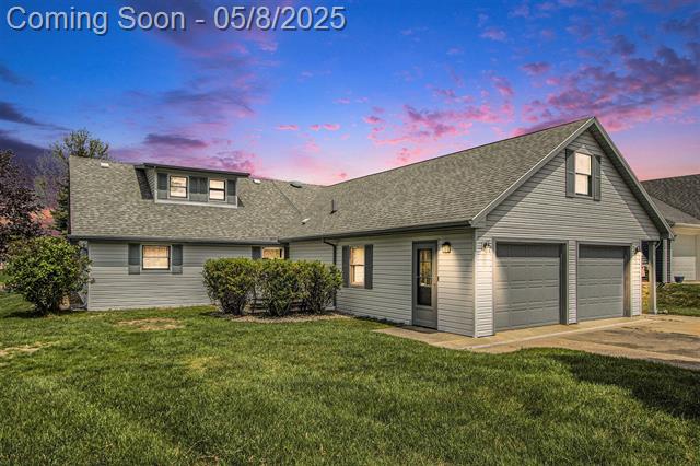 front view picture of 438 Edgewater Court, Coldwater, MI. 49036