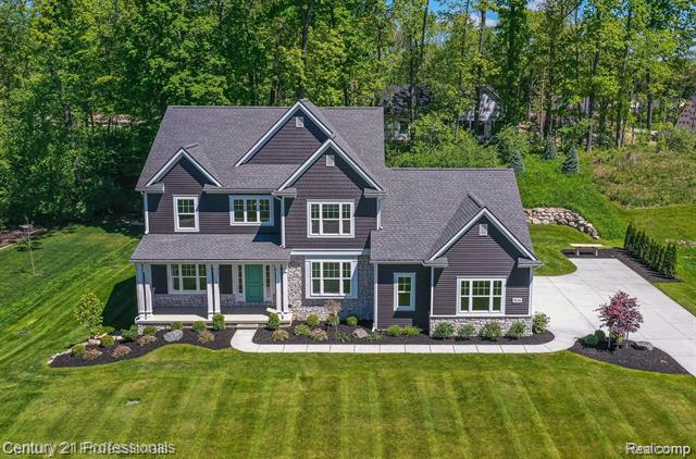 front view picture of 9058 Fielding Drive, Brighton, MI. 48116