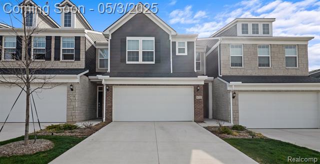 front view picture of 4112 Nottingham Circle, Clarkston, MI. 48346