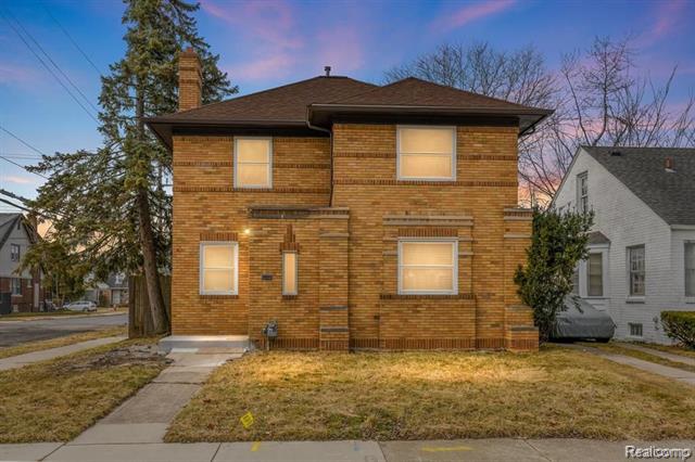 front view picture of 4303 Bedford Street, Detroit, MI. 48224