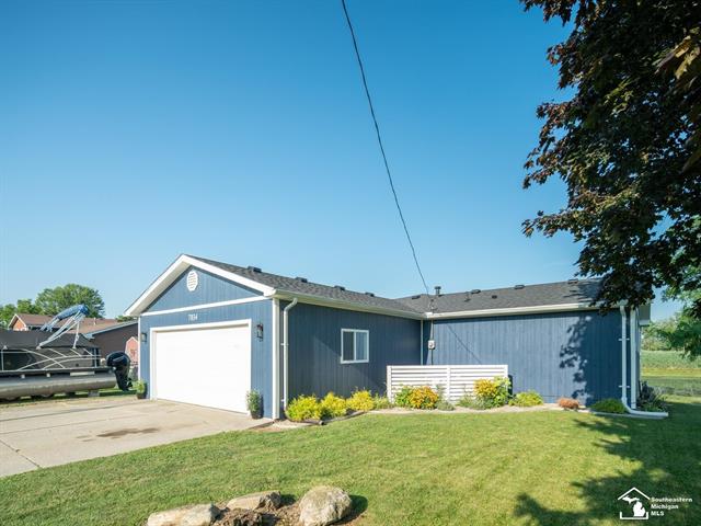 front view picture of 7834 Swan Creek Road, Newport, MI. 48166