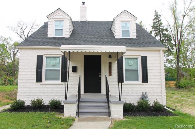 front view picture of 16221 Santa Rosa Drive, Detroit, MI. 48221